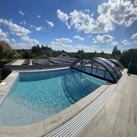 Ferienwohnung Schlossblick - 4 Sterne Sauna Pool Whirlpool Exklusiv Braunfels Bagian luar foto